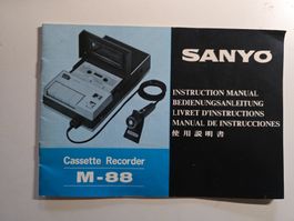 Bedienungs-Anleitung SANYO Cassetten Recorder M88