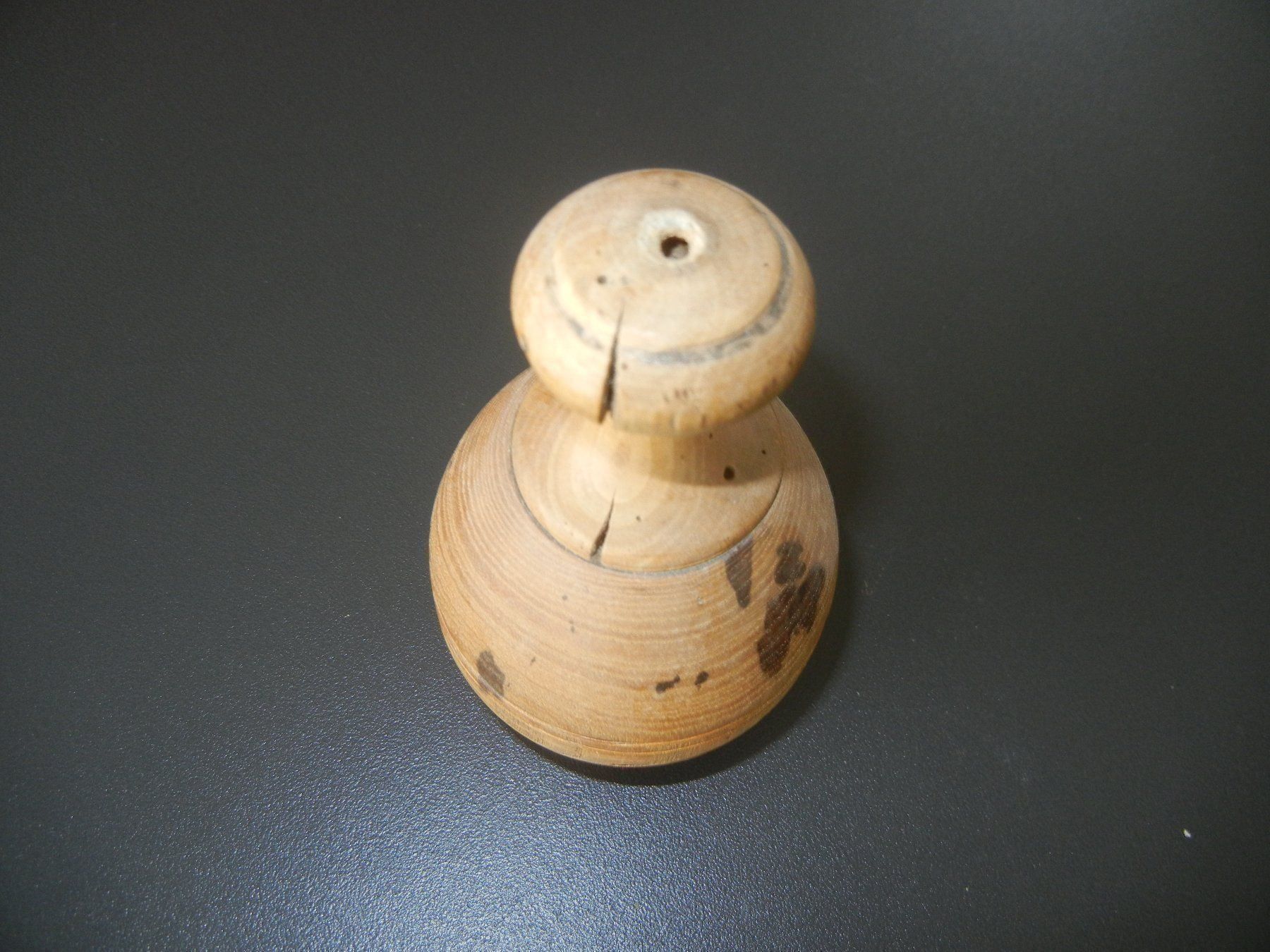 Cura del viso: Antike Puderdose aus Holz – Usato da Langendorf venduto da sonntag10 2