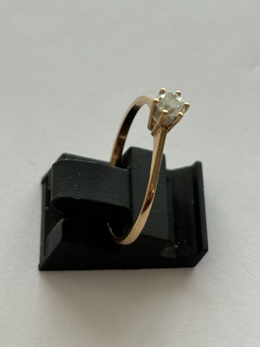 Anelli: Ring Gelbgold / Diamant 18 Karat – Usato da Langnau am Albis venduto da flusspflege 3