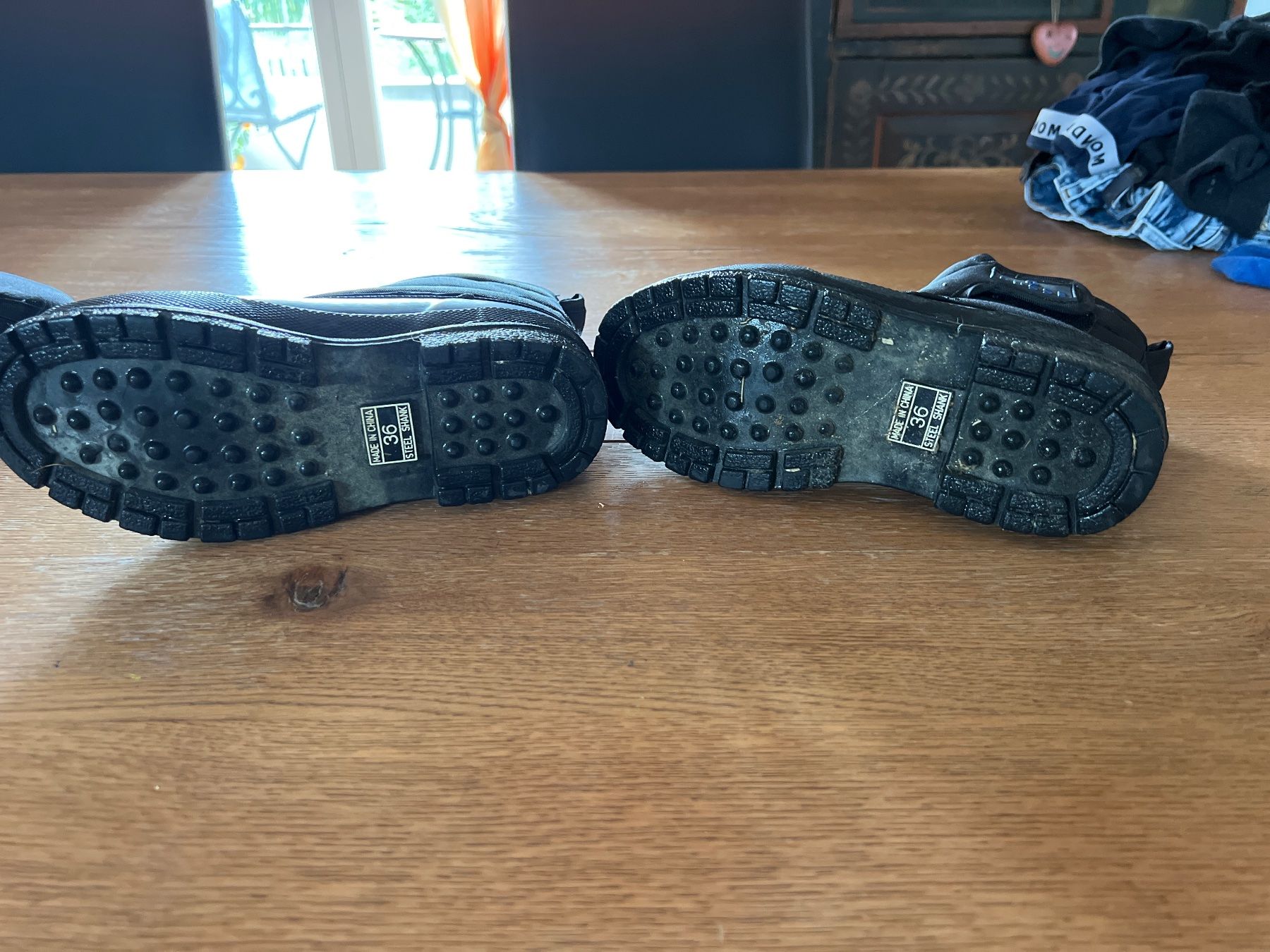 Schuhe für Jungen: Winterreitschuhe – Gebraucht aus Ottikon von Sommerferien19 4