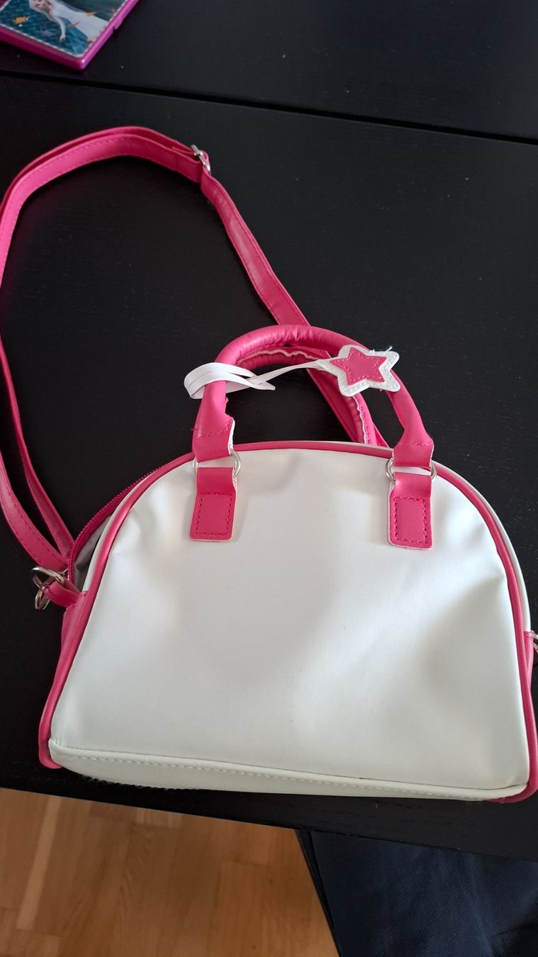 Spielzeuge: Kinderhandtasche – Gebraucht aus bülach von bea_syq2