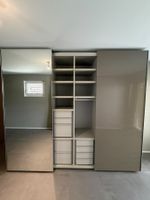 Kleiderschrank Schiebetüren mit Spiegel taupe gebraucht