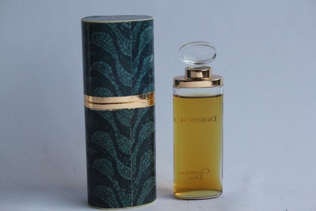 Flaconi: DIOR Flacon de parfum Dioressence – Usato da Vandoeuvres venduto da Dom-Tom 1