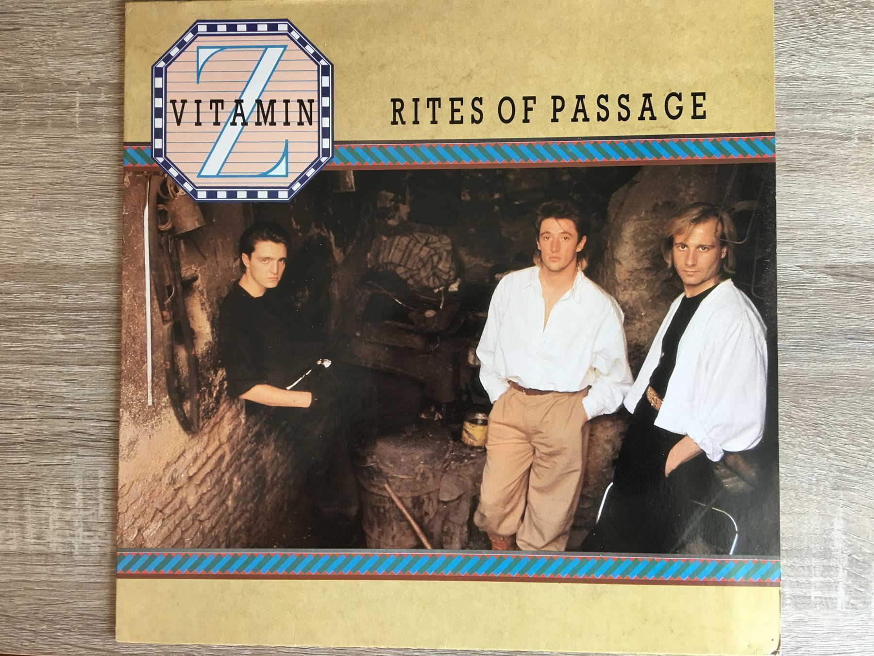 Dischi in vinile: Vitamin Z – Usato da Clarens venduto da Surcouf91
