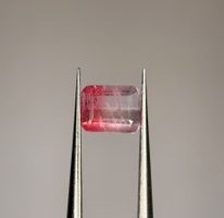 Ab 1 Fr. - 0.67 ct Turmalin Edelstein aus Afghanistan