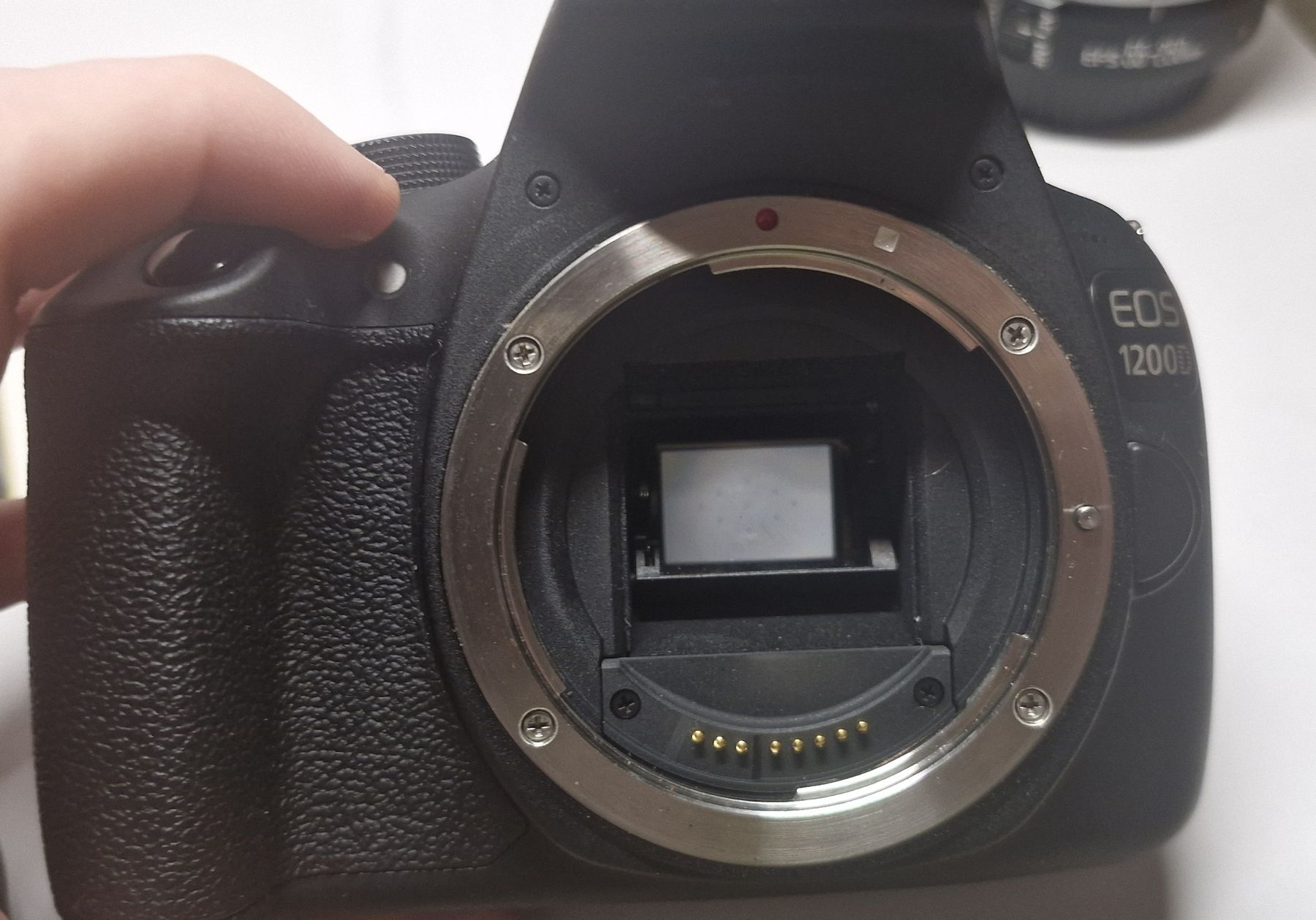 Canon Kamera: Canon EOS 1200D kit. Lightly used, great condition. – Gebraucht aus Fleurier von pfi_r2zm 1