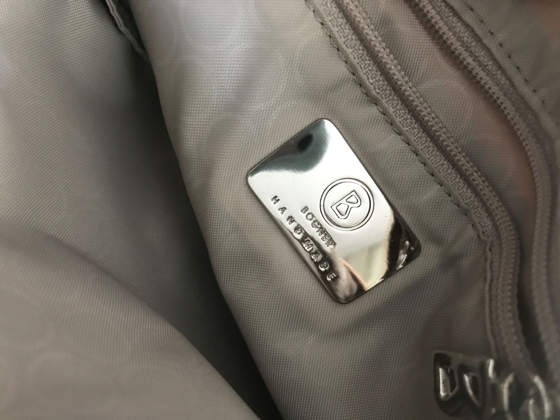 Bogner Borse: BOGNER Umhängetasche braun – Usato da Wettingen venduto da Andres54 3