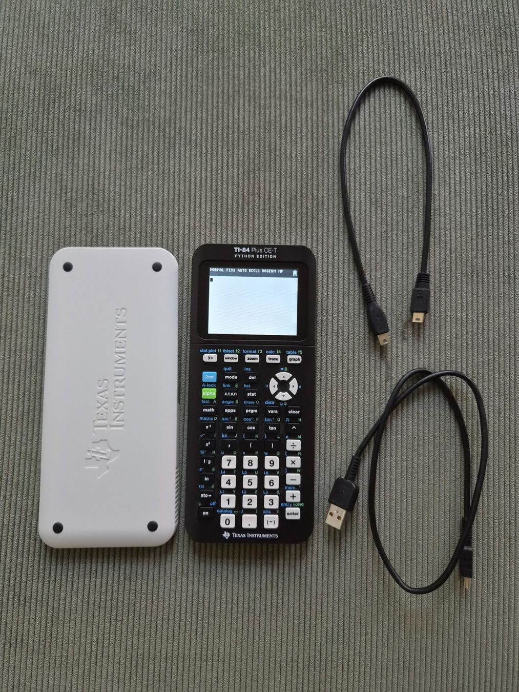 Texas Instruments Calcolatrici tascabili: Taschenrechner TI 84 Plus CE-T Python Edition – Usato da Biel/Bienne venduto da ste_ryw5