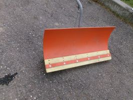 Schneeplug  Hässig  -  (  Rapid -Aebi -Bucher - Kubota )