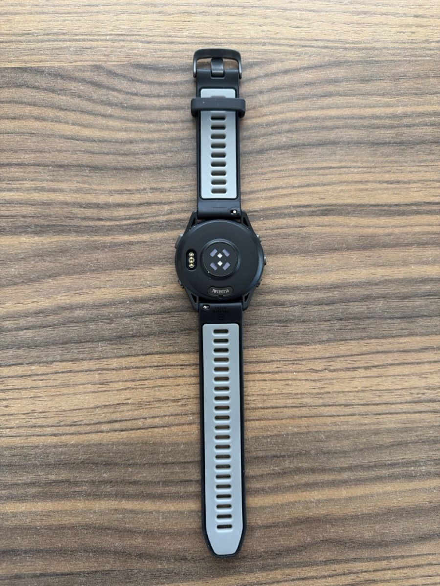 Garmin Smartwatch: Garmin Forerunner 265 / Black 46mm – Usato da Bülach venduto da Pin75 2