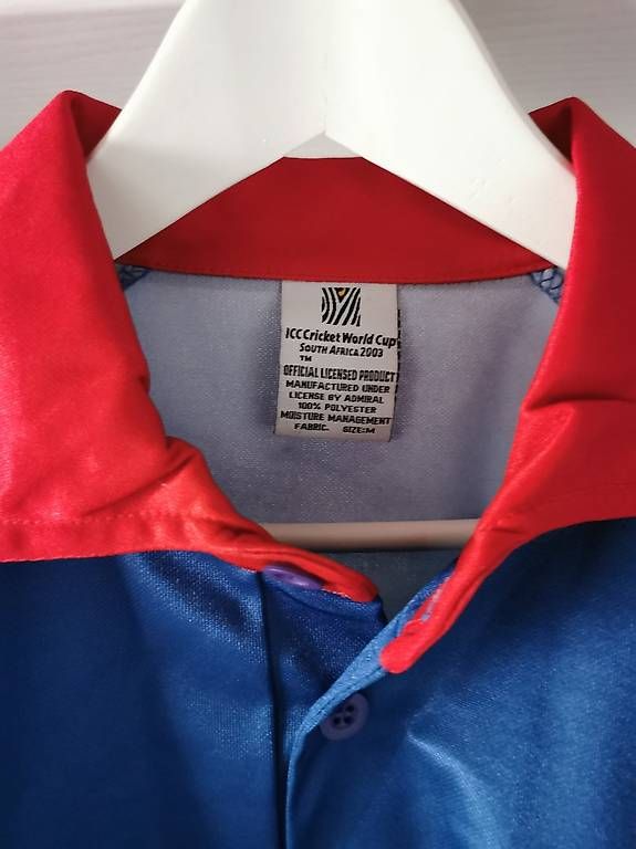 Canottiere & Pantaloni: England Cricket Trikot Grösse M – Usato da Scheuren venduto da JanaBuerki 2