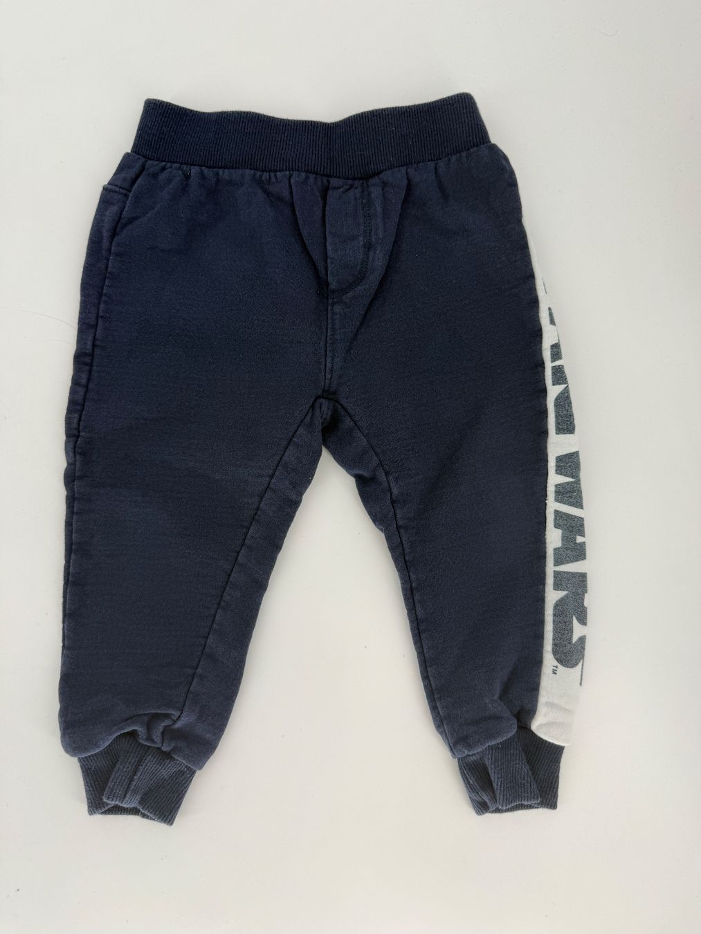 Pantaloni: Star Wars Jogginghose Gr. 86 – Usato da Auenstein venduto da moin.