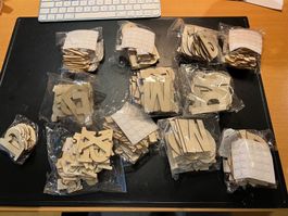Holzbuchstaben handgemacht diverse Alphabetbuchstaben/Zahlen