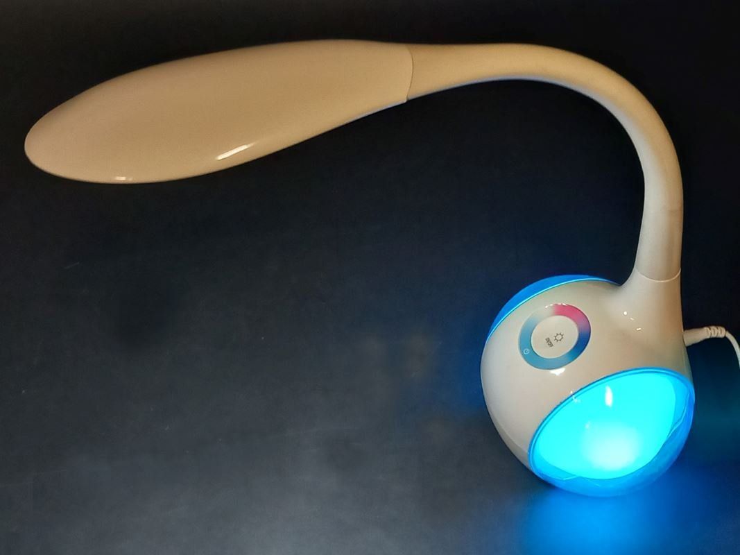 Lampen: GLOBO Lighting - Schreibtischleuchte – Gebraucht aus Hünenberg von Restwert_Zug 3