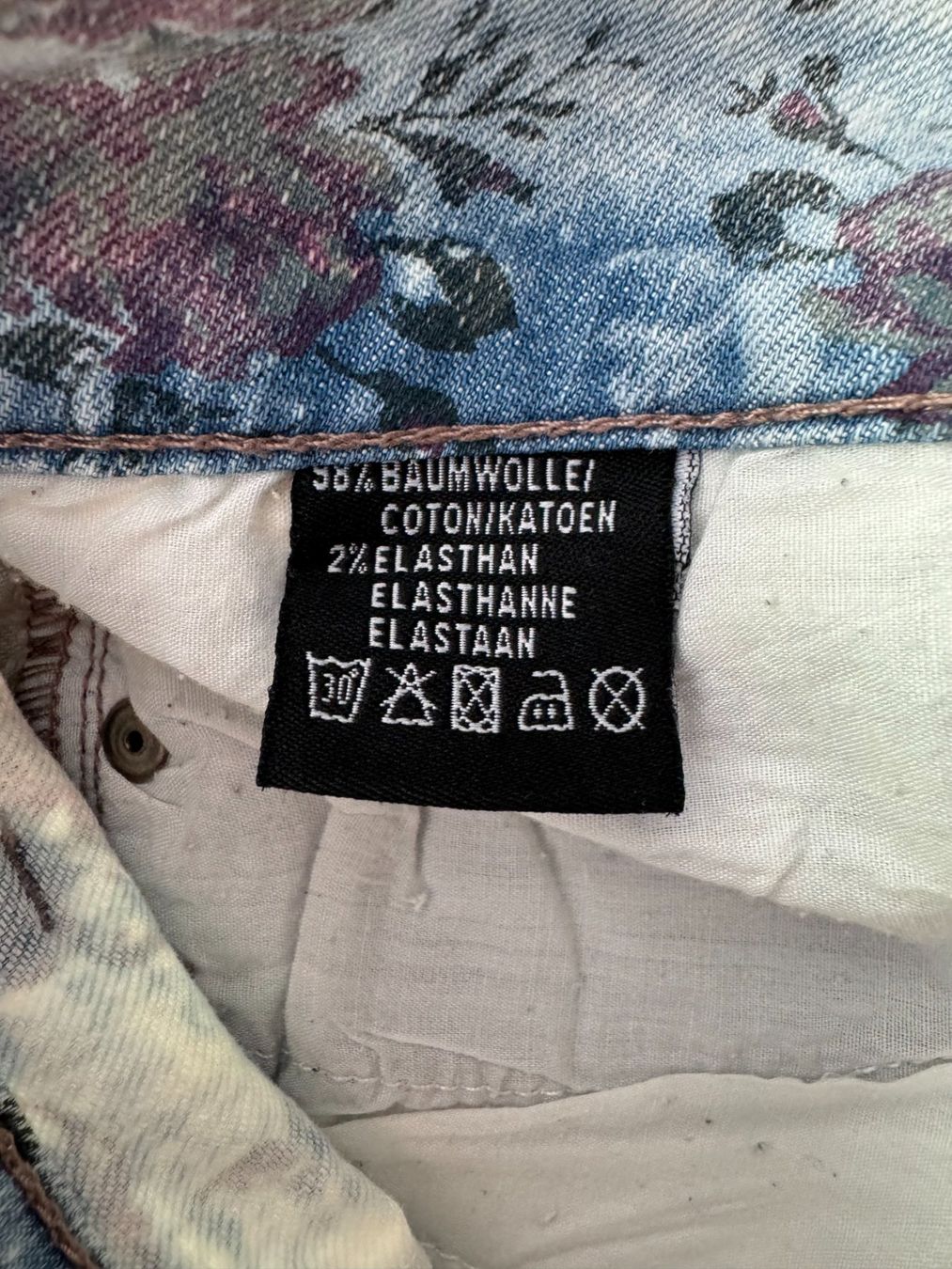 Yes Or No Pantaloni: Taille 34 - Short jeans à fleurs - YES or NO – Usato da Genève venduto da Reveur 3