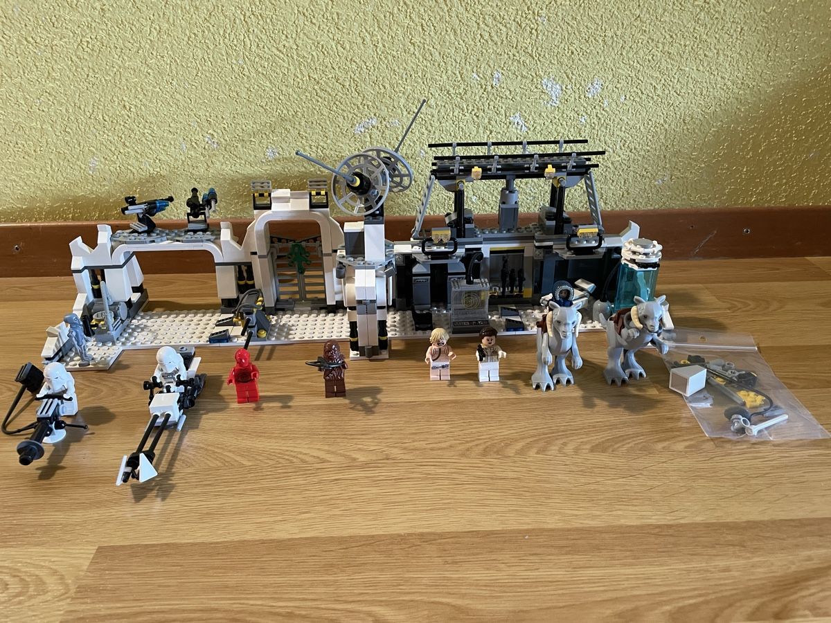 Lego Spielzeuge: Lego Star Wars Hoth Echo Base 7879 – Gebraucht aus Bülach von LorisSPQR 2