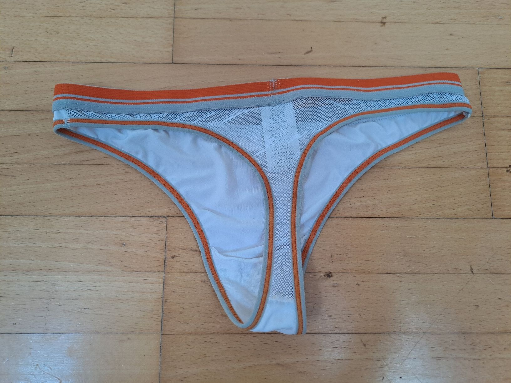 Sonstige Unterwäsche: String Tanga weiss orange Grösse S  – Neu (gemäss Beschreibung) aus Scherz von taa_sf6g 2