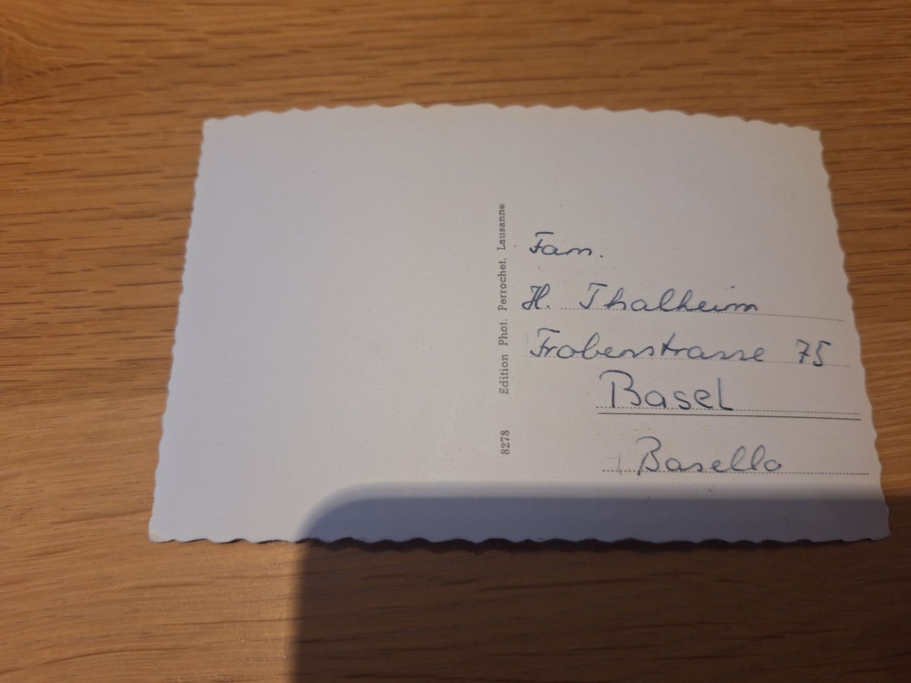 Cartoline postali: AIGLE Ansichtskarte, Chateau, Schwarzweiss, 9 Bilder – Usato da Wanzwil venduto da chlinih93 1