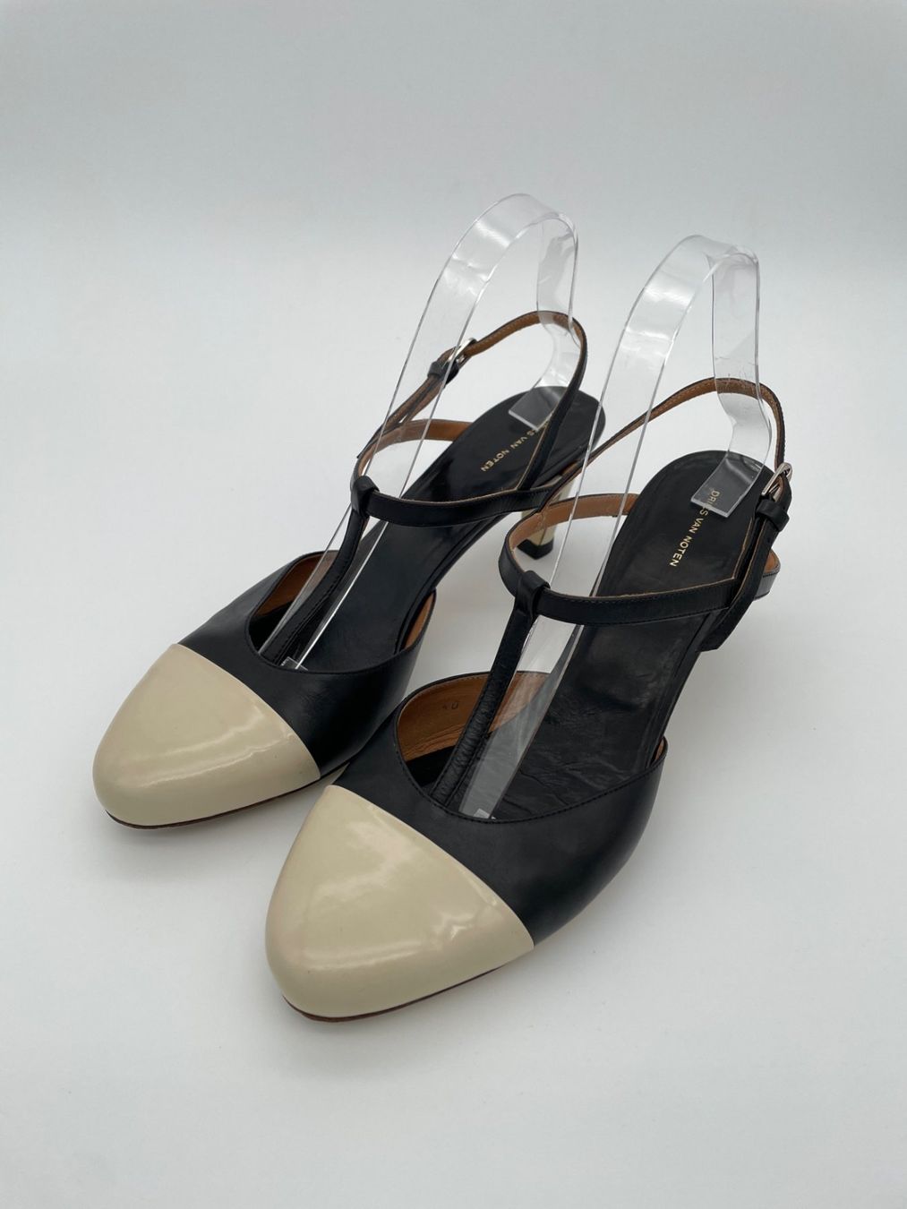 Dries Van Noten Damenschuhe: Dries Van Noten T-Strap Cap-Toe Pump EU 40 Mehrfarbig – Gebraucht aus Zürich von shoe_shop 2
