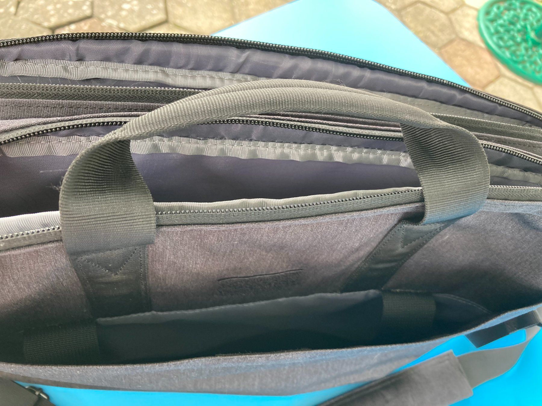 Borse: Dicota Laptoptasche Business Uni mit vielen Fächern – Usato da Subingen venduto da ArtBead 3