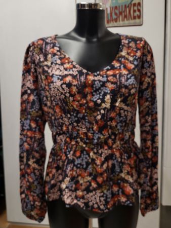 NEUES Lascana Bluse,Gr.38,14.90 statt 49.90