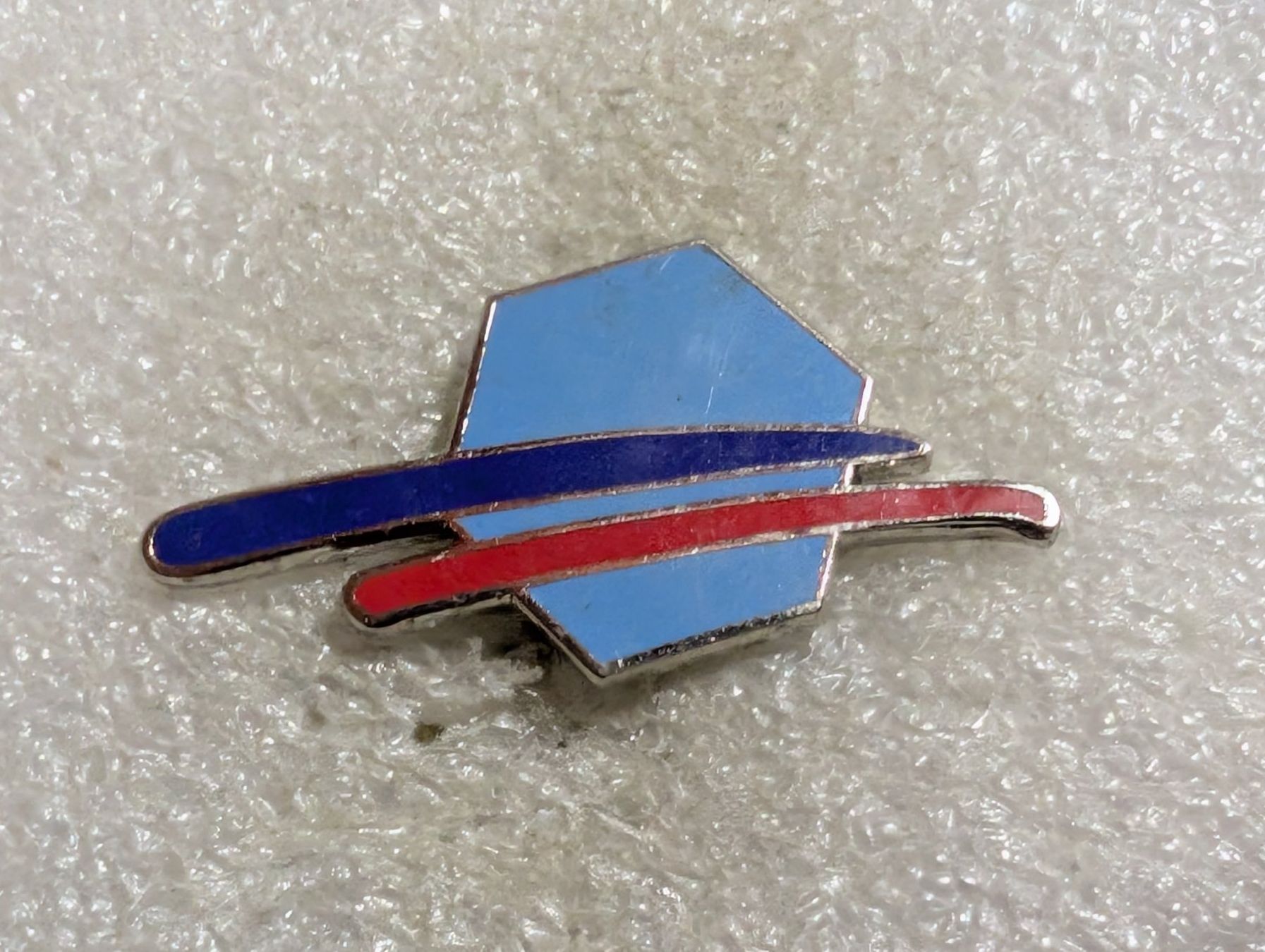 Placchette & Badge: Ansteckpin 243: – Usato da Oppligen venduto da Pin-Fall-Shop
