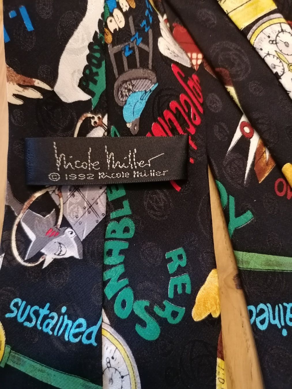 Fabric Frontline Cravatte: Nicole Müller 100% Seide Krawatte - Nr. 60 – Usato da Basel venduto da vintagecollector 4