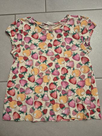 T-Shirt, Gr. 128, wie neu!!@