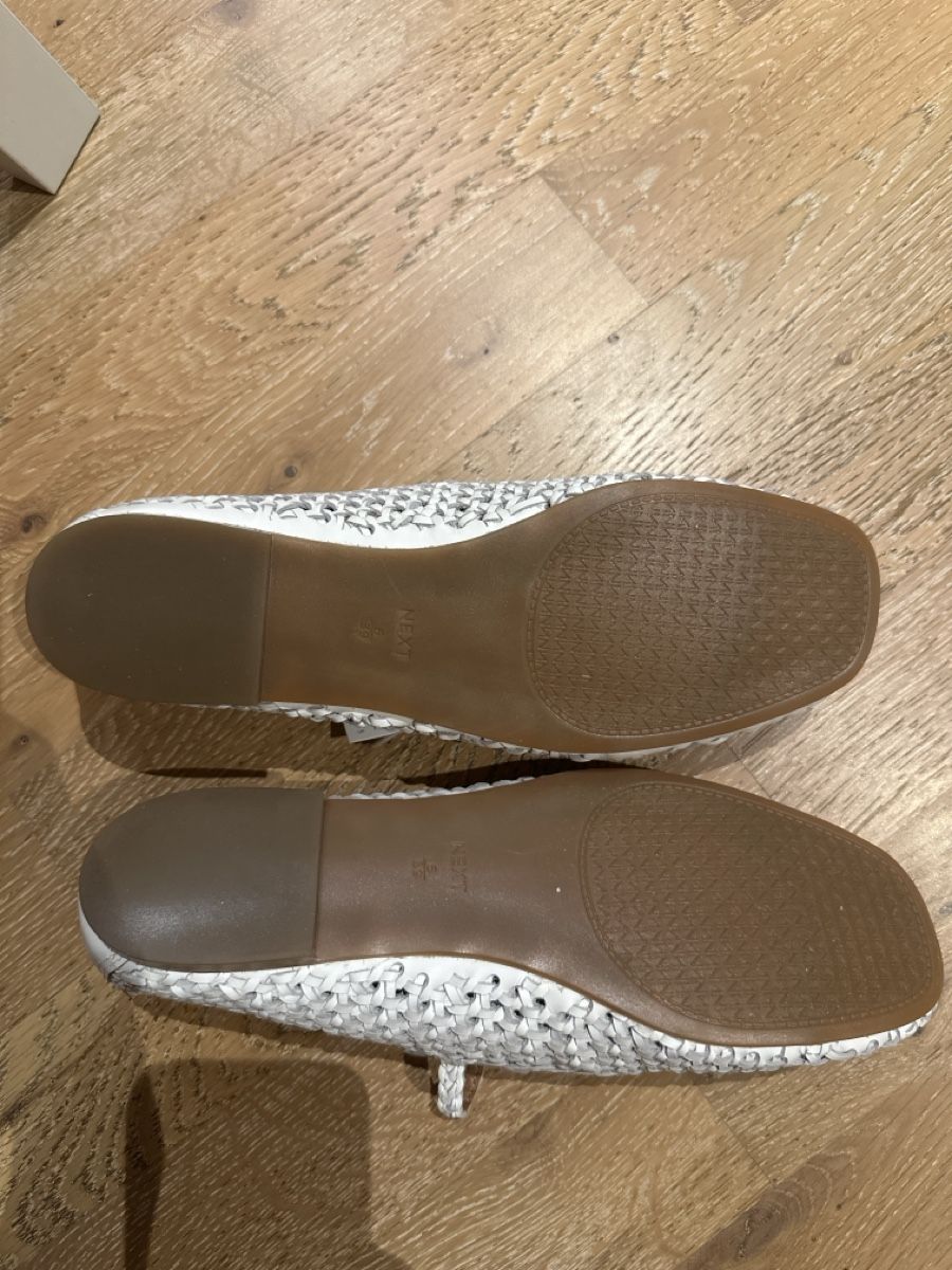 Chaussures femmes: Ballerinas Damen Grösse 39 weiss  – Neuf avec emballage d'origine à Zürich par emi_zx5j 2