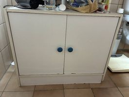 Meuble sous lavabo de salle de bain