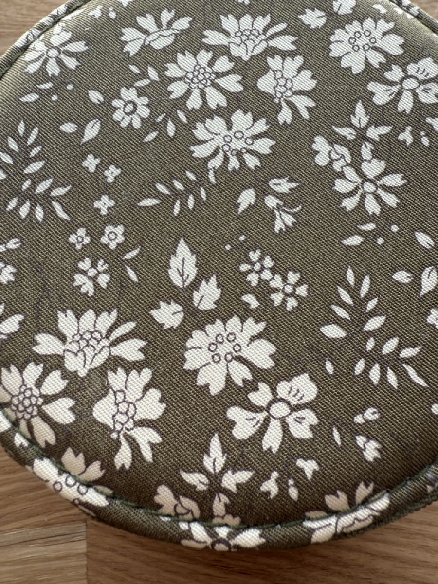 Portagioie: Schmuckkästchen von Bonia Essentials mit Blumenmuster – Usato da Sarmenstorf venduto da Nathaliie_21 1