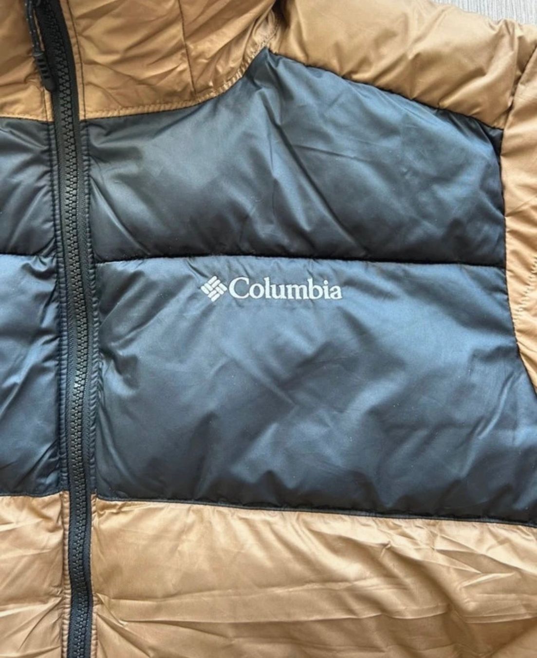 Columbia Jacken: Columbia thermo puffer jacket – Neu (gemäss Beschreibung) aus Plan-Les-Ouates von Loved_Panda_Clothing 2