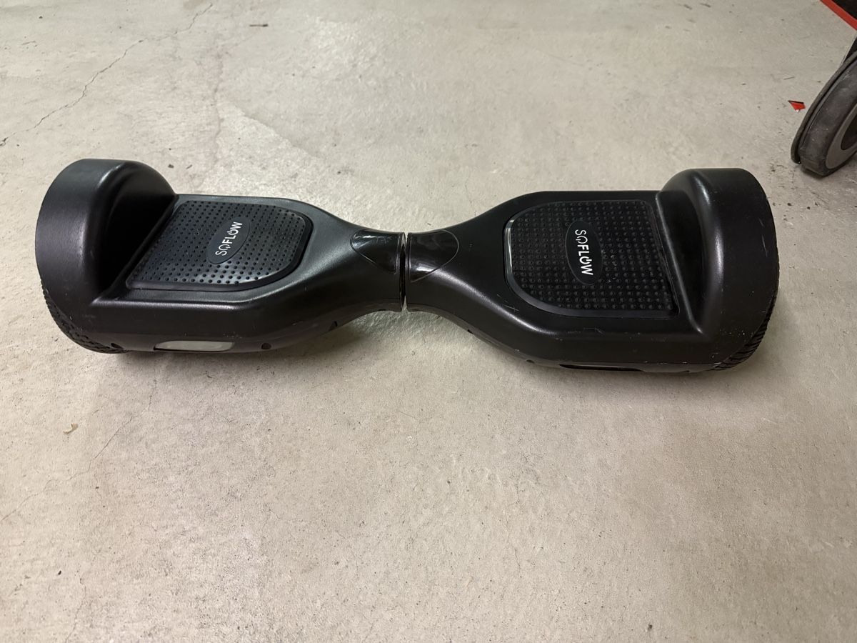 Soflow Hoverboards: SoFlow Hoverboard - Schwarz – Defekt aus Volketswil von fdursun 2