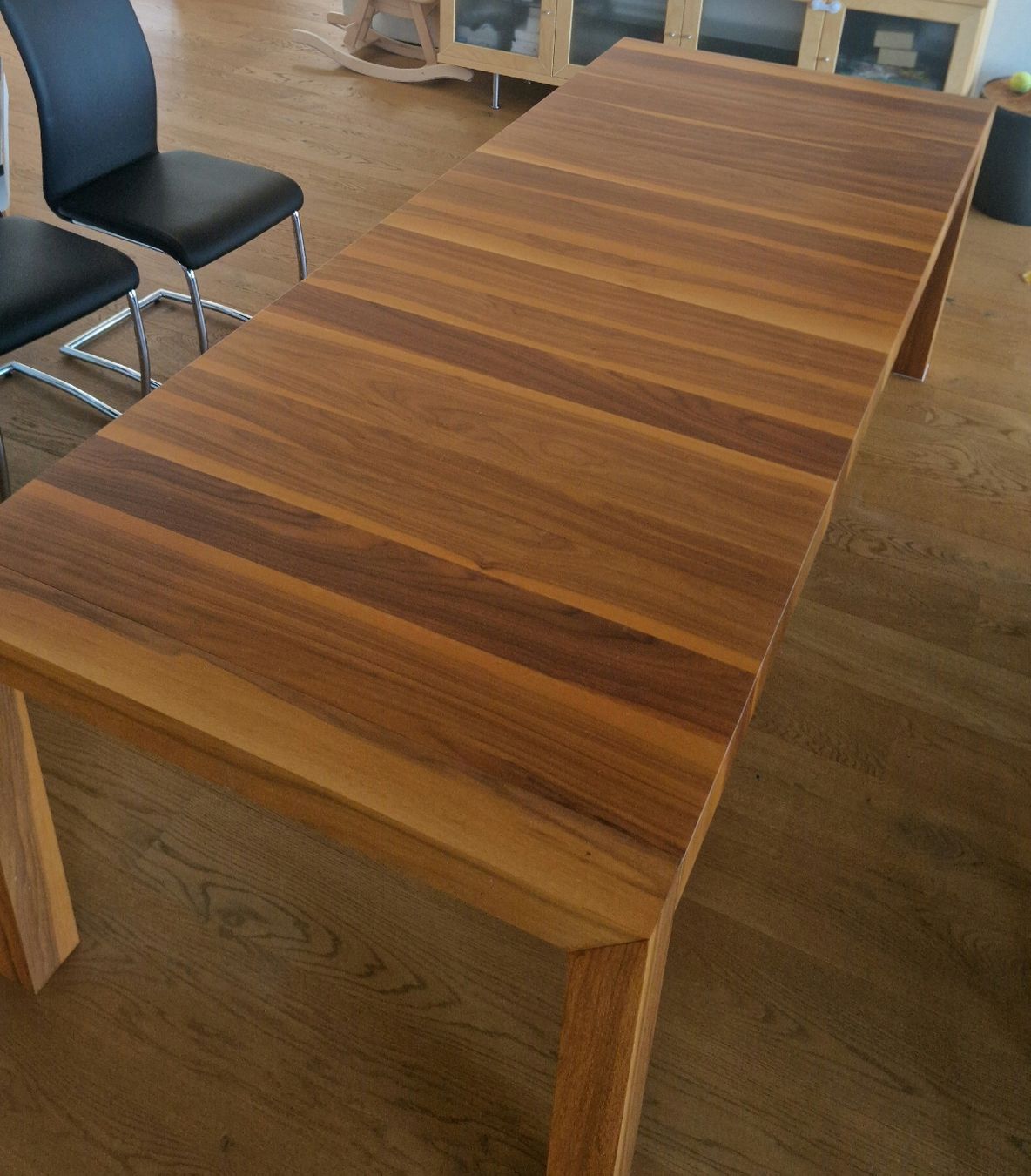 Tavoli: Moderner Esstisch ausziehbar – Usato da Schindellegi venduto da regeluz 1