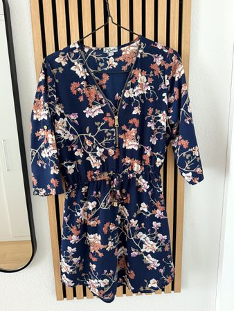 Kleid Gr. M