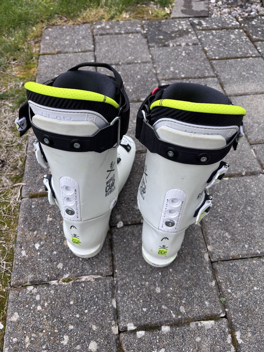 Head Scarpe da uomo: Skischuh Head Rebels RS Weltcup Gr.27.5 – Usato da Thunstetten venduto da _faebster_ 2