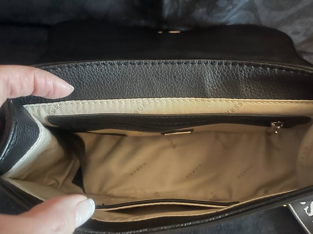 Taschen für Damen: Sac Guess – Gebraucht aus Bernex von scal380 2