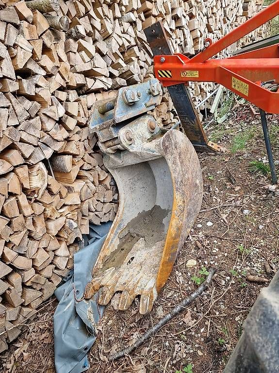 Menzi Muck Escavatori: Menzi Muck A91 4x4 – Usato da Escholzmatt venduto da Bockere 2