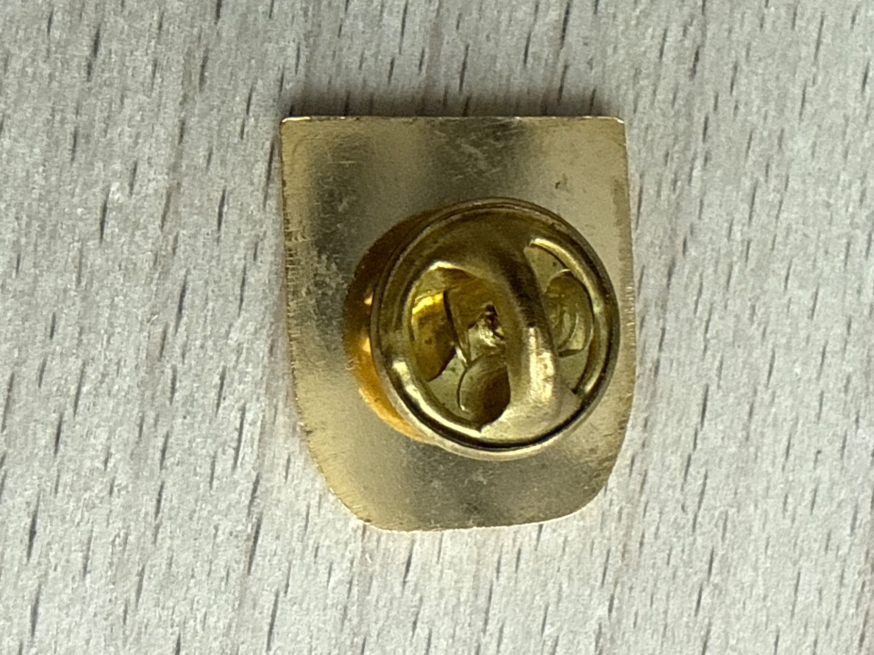 Placchette & Badge: Pin LCGB Sektion HVL – Usato da Glattbrugg venduto da Schweigmatt 1