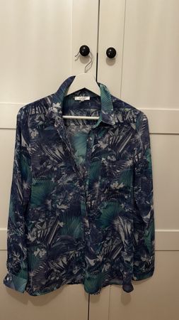 KOCCA Botanical Print Shirt, Ladies Size Small, Summer