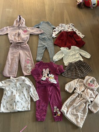Kleiderpaket Mädchen grösse 92/98 mini mouse, zara, barbie