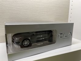 Mercedes-Benz CLA Shooting Brake, 1:18Grau, Sammlerstück!OVP