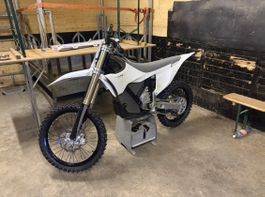 Stark VARG MX 80 PS Alpha – 2023 – inkl. Ladegerät