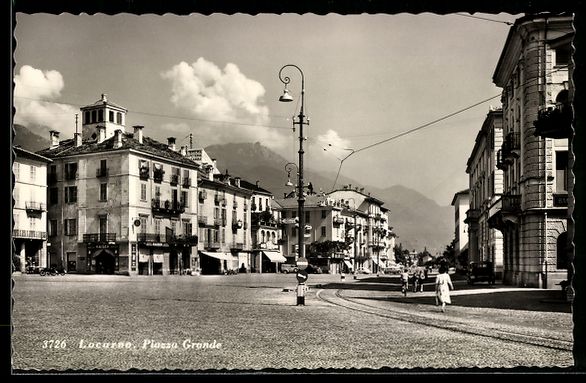 Cartoline postali: AK Locarno, Piazza Grande – Usato da Berlin venduto da bartko-reher