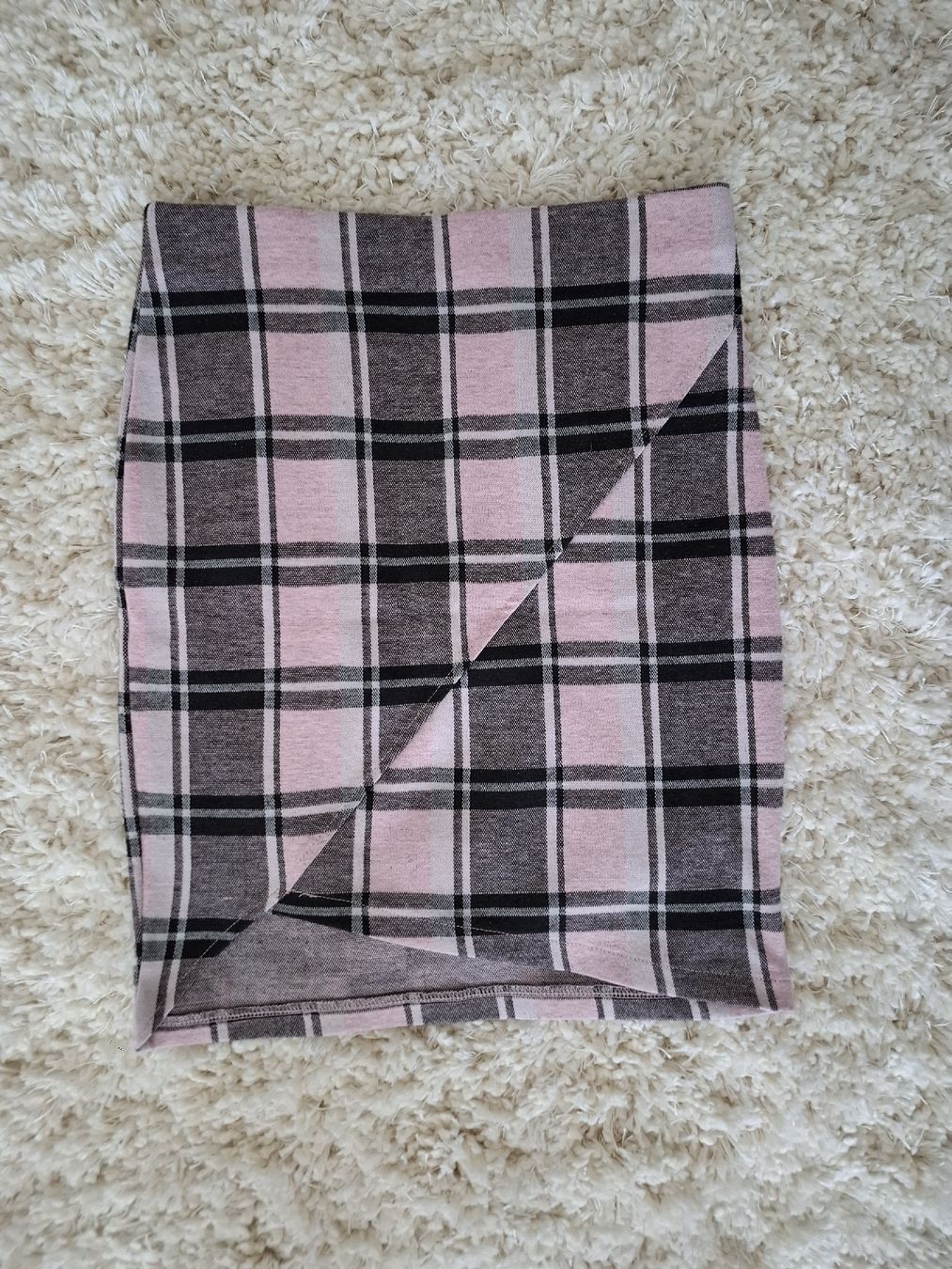 Gonne: jupe à carreaux rose-noir taille M – Usato da Ecublens FR venduto da ame_y8tq