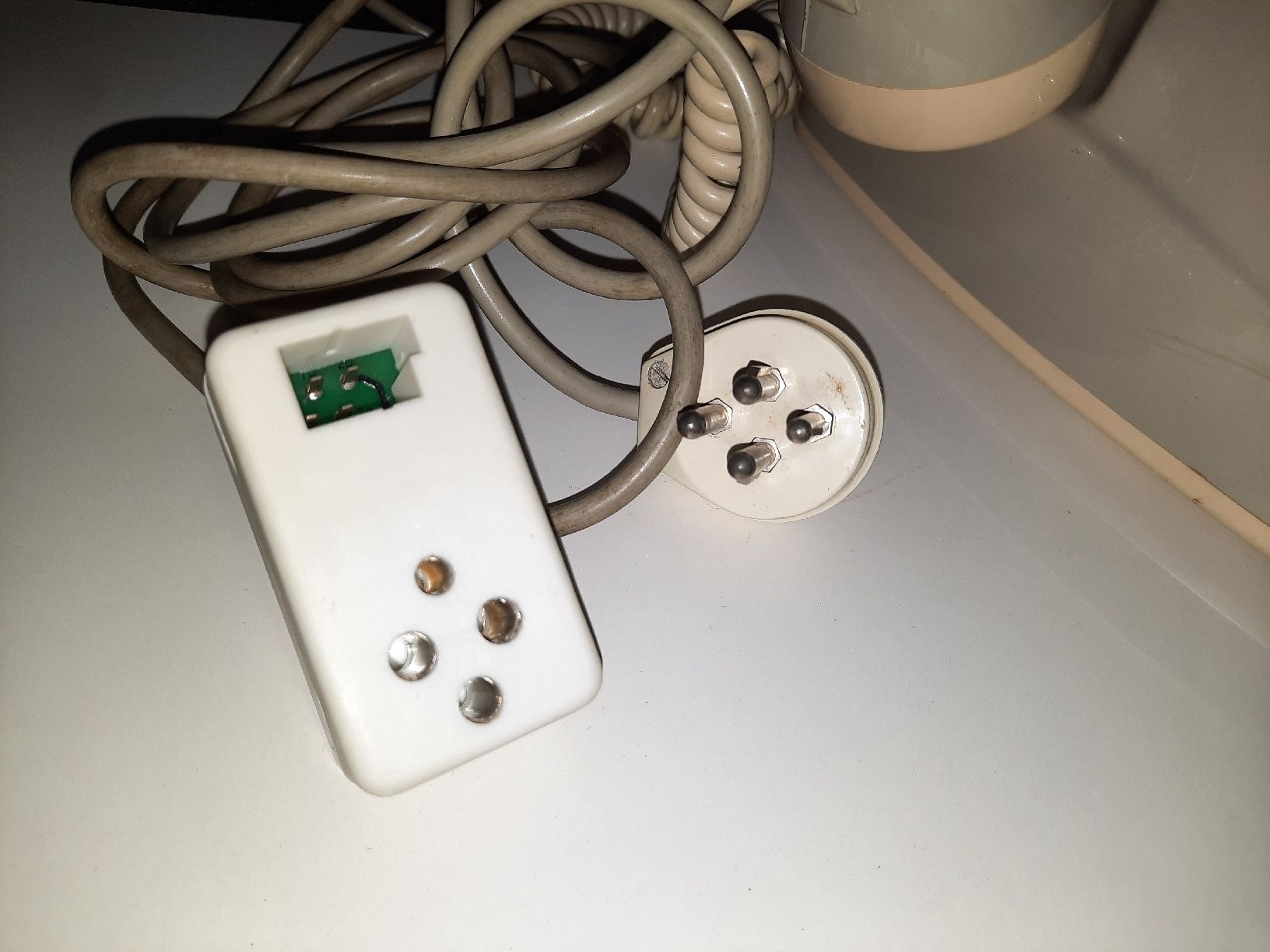 Telefoni: Telefono a disco, Wählscheibentelefon – Nuovo (secondo la descrizione) da Biasca venduto da Old_6blh 4