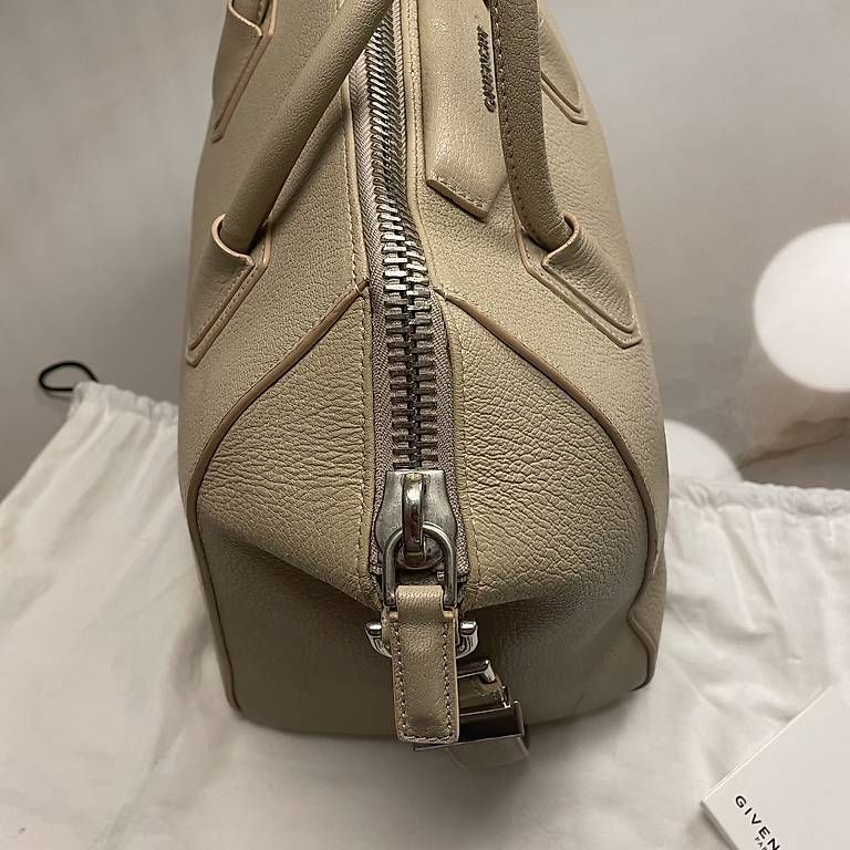Borse da donna: Givenchy Antigona – Usato da Rupperswil venduto da mku92 4