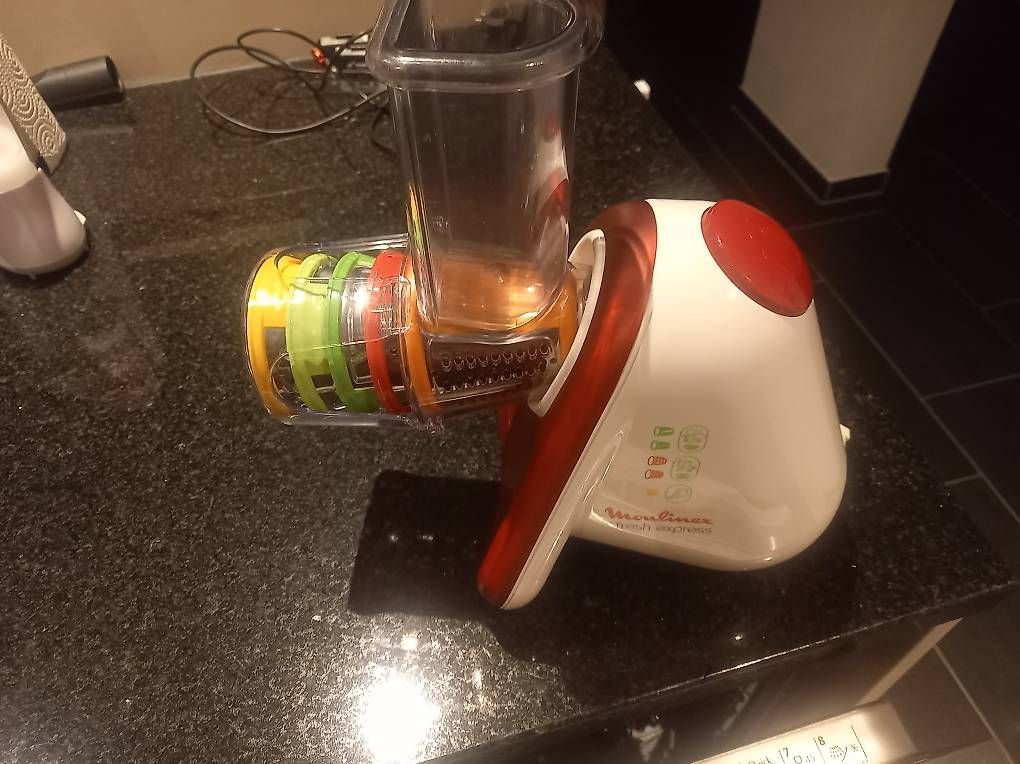 Elettrodomestici da cucina: Moulinex Raffel – Usato da Gontenschwil venduto da Schrauber3 2