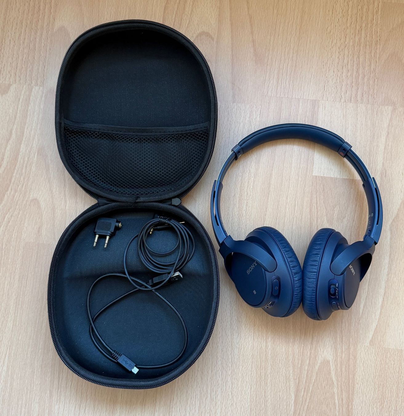 Sony Cuffie: SONY WH-700N Bluetooth Noise Canceling Stereo Buchse USB – Usato da Meinisberg venduto da Steiner31 2