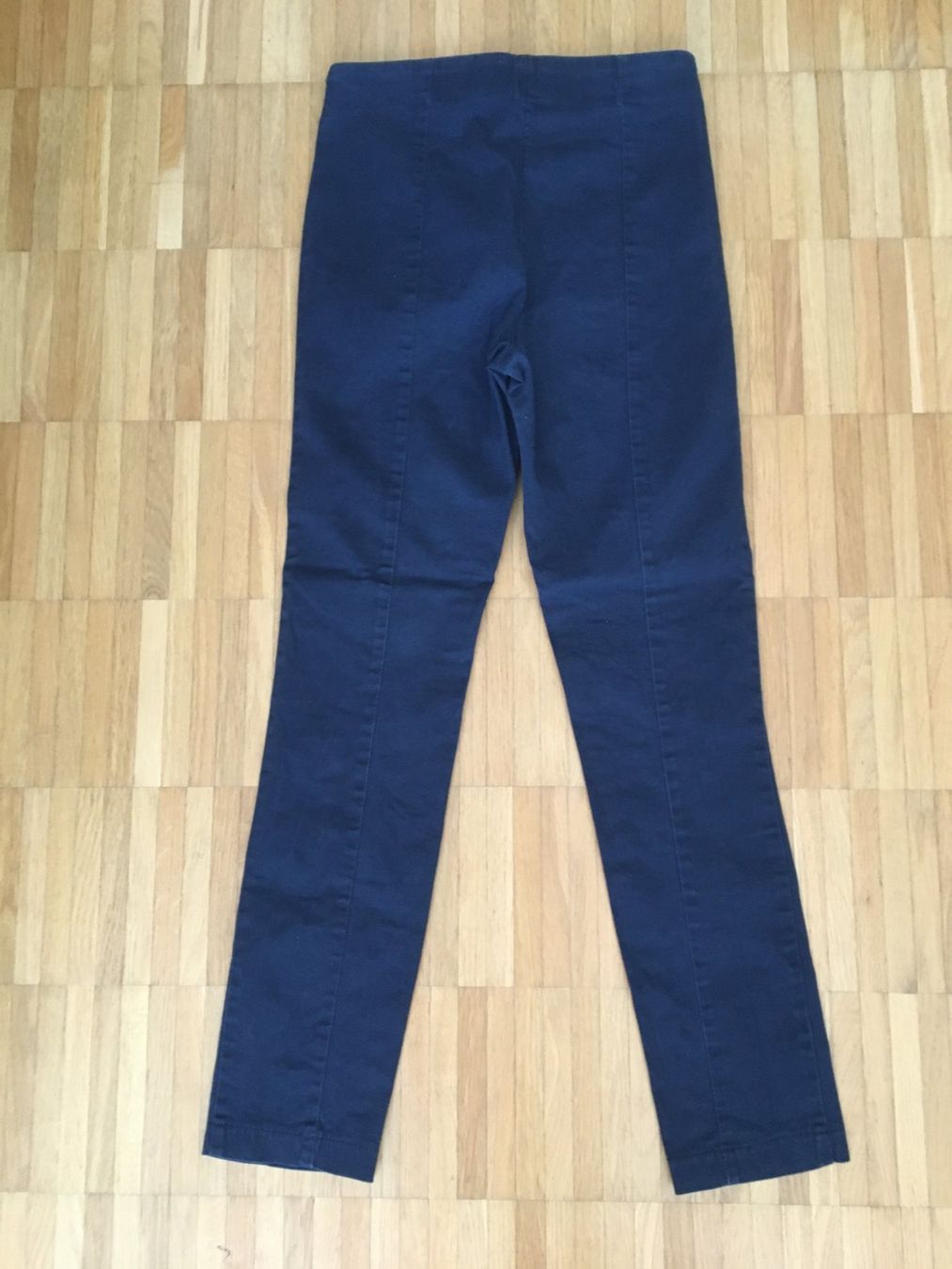 Pantaloni: Schöne Jegging-Stoffhose, Gr. S – Usato da Basel venduto da Nofretete39 2